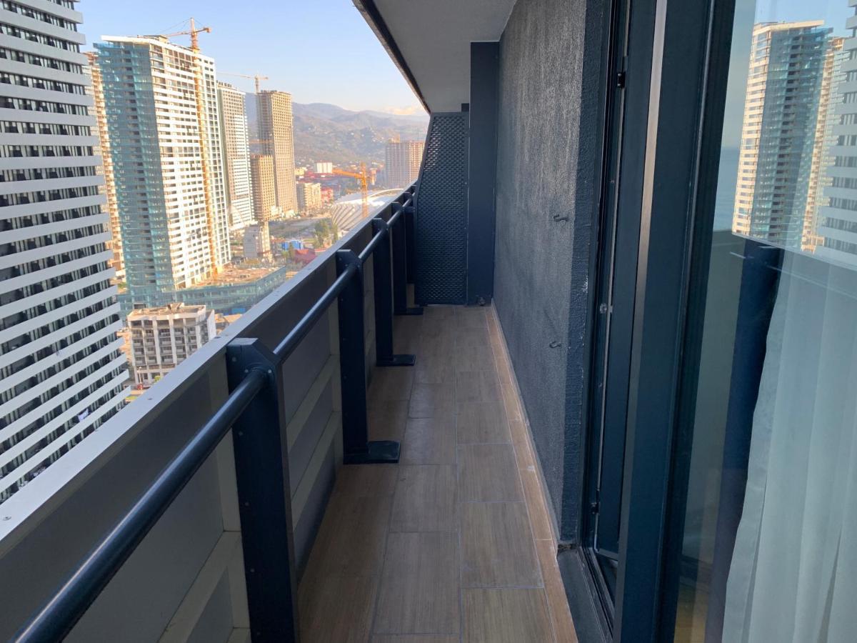 Vip Aparthotel Orbi City Sea View Batumi Zewnętrze zdjęcie